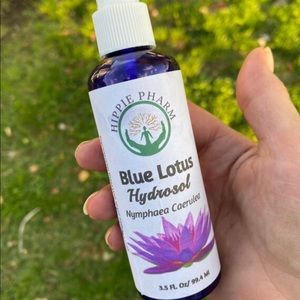 100% Natural Blue Lotus Hydrosol -Natural Moisturizer